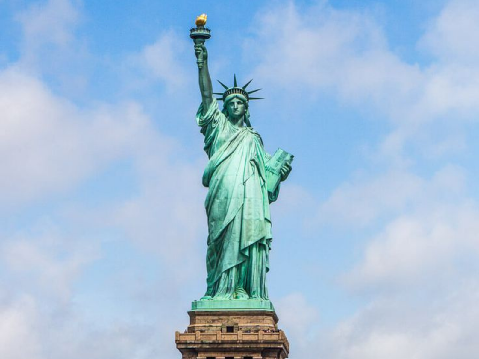 Advanzatech cybersecurity solutions for USA healthcare and HIPAA compliance